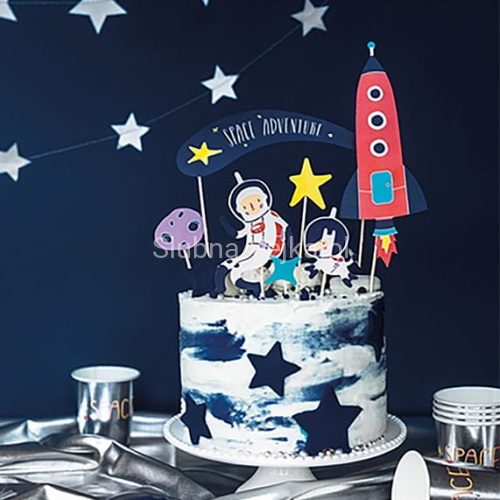 topper na tort kosmos.jpg