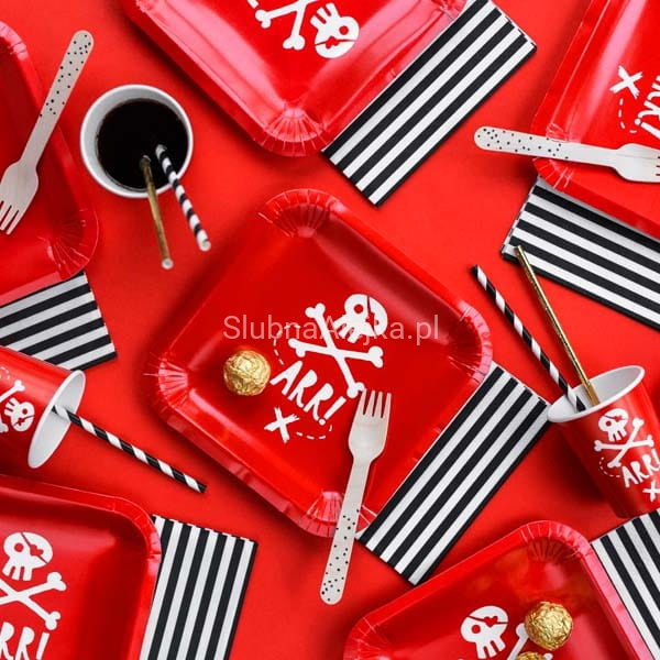 talerzyki piraci 11.jpg