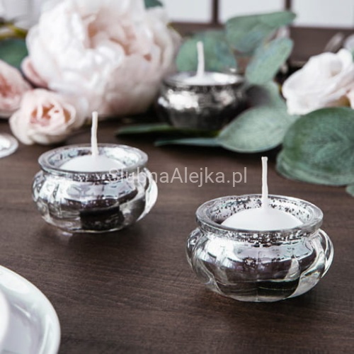 swiecznik szklany okragly srebrny.jpg