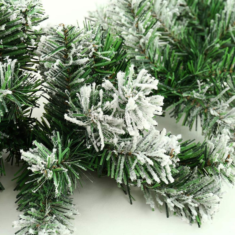 girlanda swierkowa sniezona.jpg