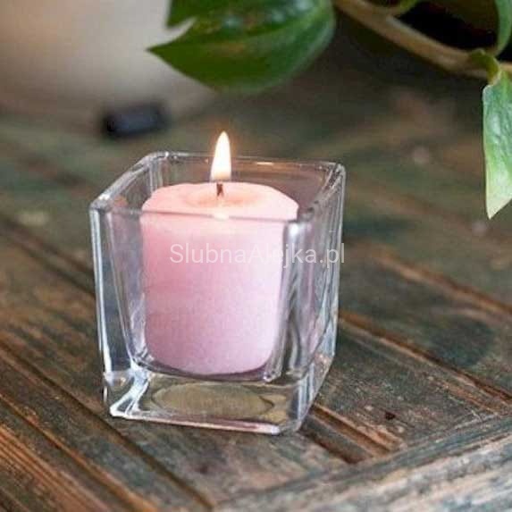 swiecznik szklany kostka.jpg