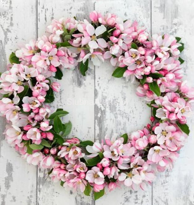 serwetki papierowe wieniec wiosenny.jpg