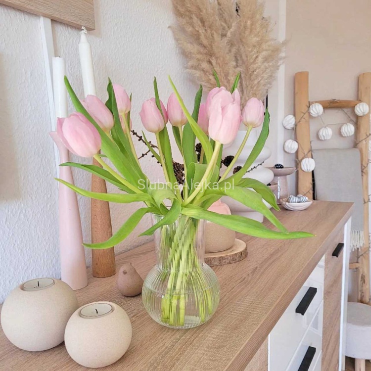 wazon szklany laura 17 cm.jpg