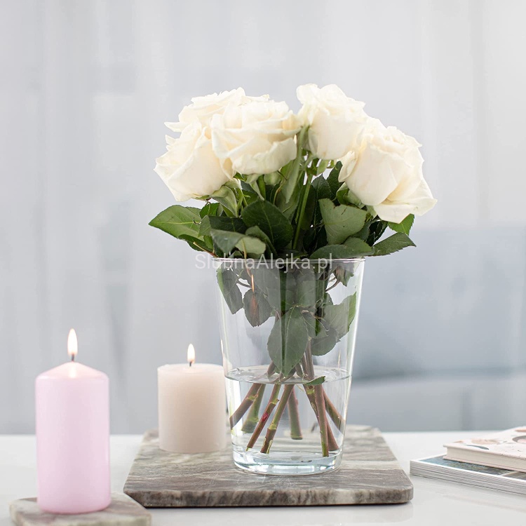 konish wazon szklany.jpg