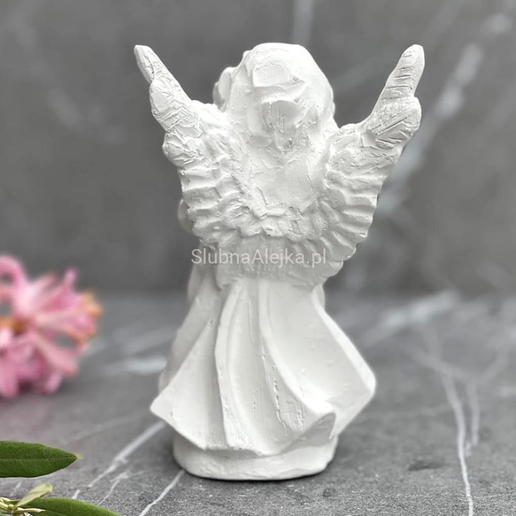 aniolek modlacy się bialy 15 cm. 3.jpg