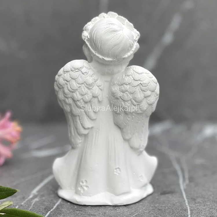 Aniołek z pismem sw. figurka komunijna bialy 13 cm..3.jpg