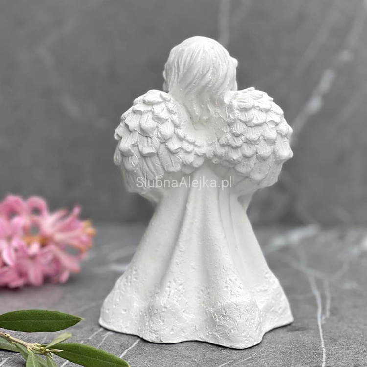 aniolek modlacy sie figurka komunijna 14 cm bialy 3.jpg