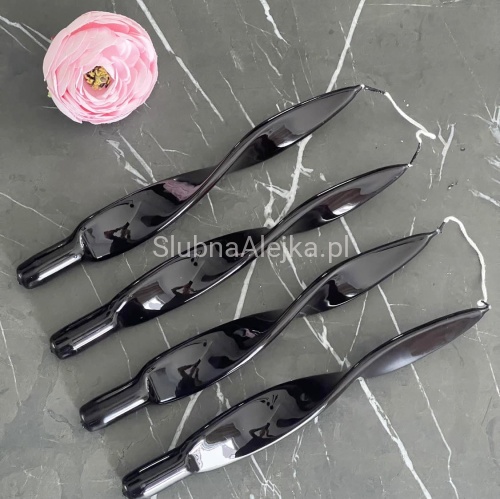 Świece Lakierowane Velvet Kręcone 27cm 4 szt. CZARNE.jpg