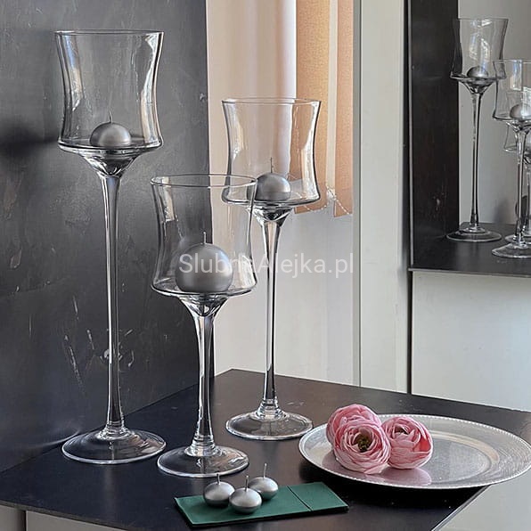 SWIECZNIK SZKLANY ROYAL.jpg