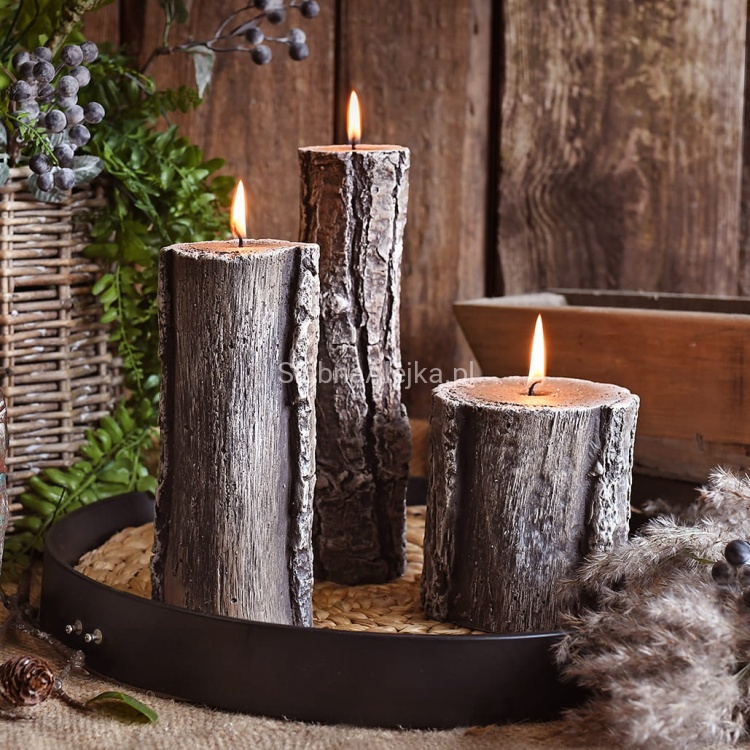 swieca ozdobna pienkowa pniak.jpg