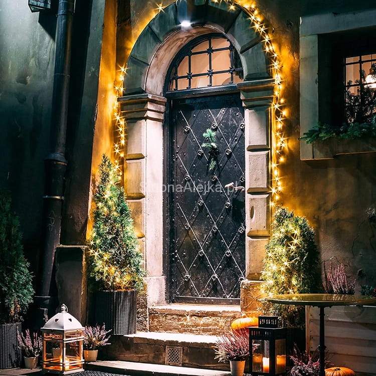 LANCUCH SWIETLNY 560 LED CIEPLE SWIATLO.jpg