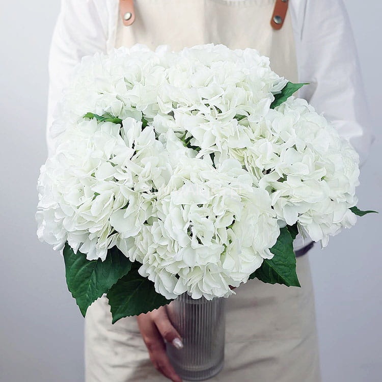 Hortensja biała bukietowa 70cm.jpg