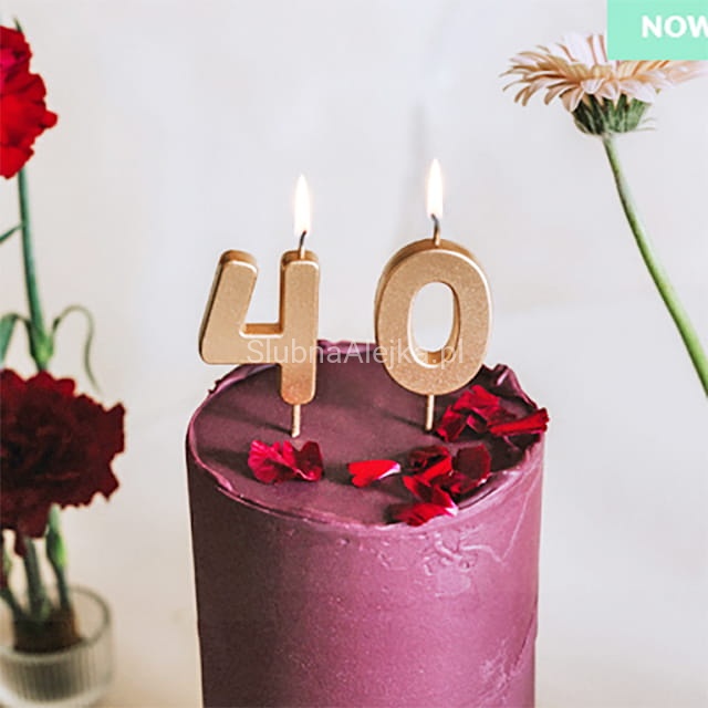 SWIECZKA CYFRA URODZINOW A ZLOTA ZERO.jpg