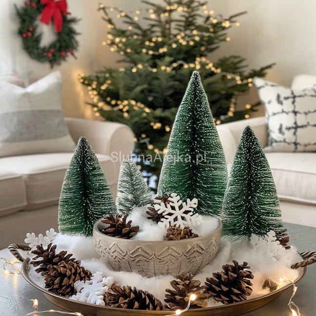 choineczka mini zielona lekko sniezona 2.jpg