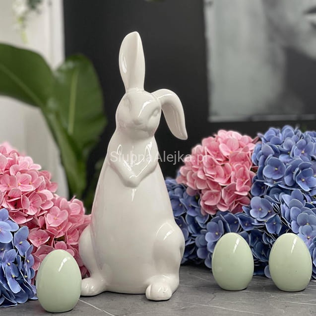 zajac ceramiczny figurka z klapnietym uszkiem.jpg