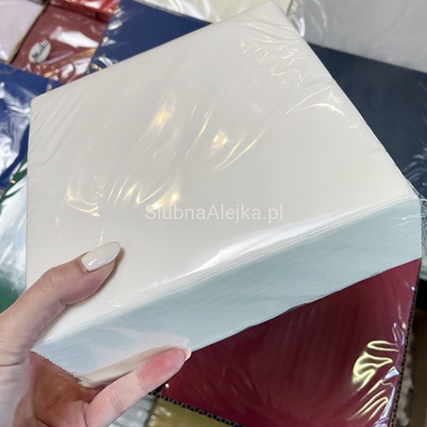 serwetki softpoint tissue białe 50 szt.jpg