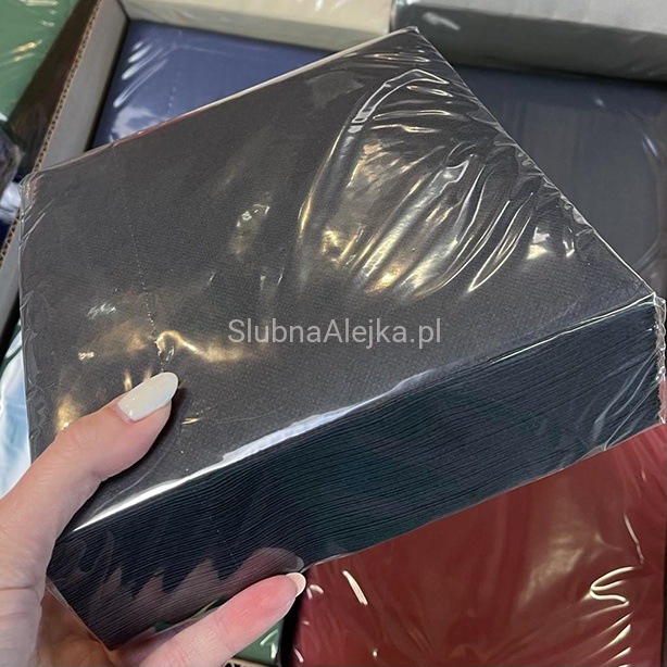 serwetki softpoint tissue czarne 50 szt.2.jpg