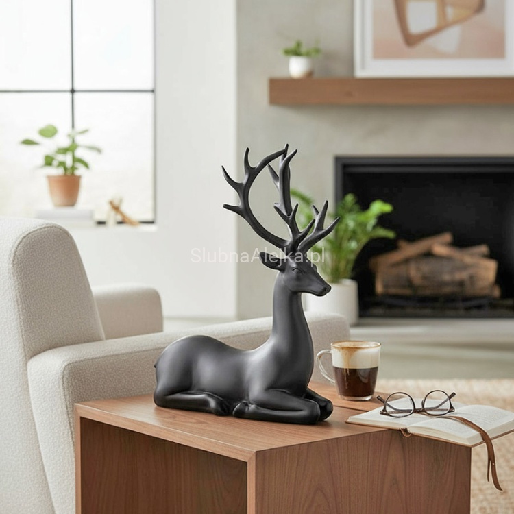 Figurka renifer czarny leżący 20 cm.4.jpg