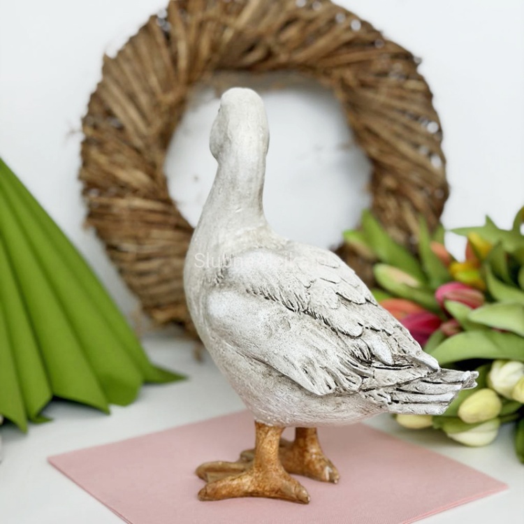 ges wielkanocna figurka dekoracyjna 23 cm.jpg