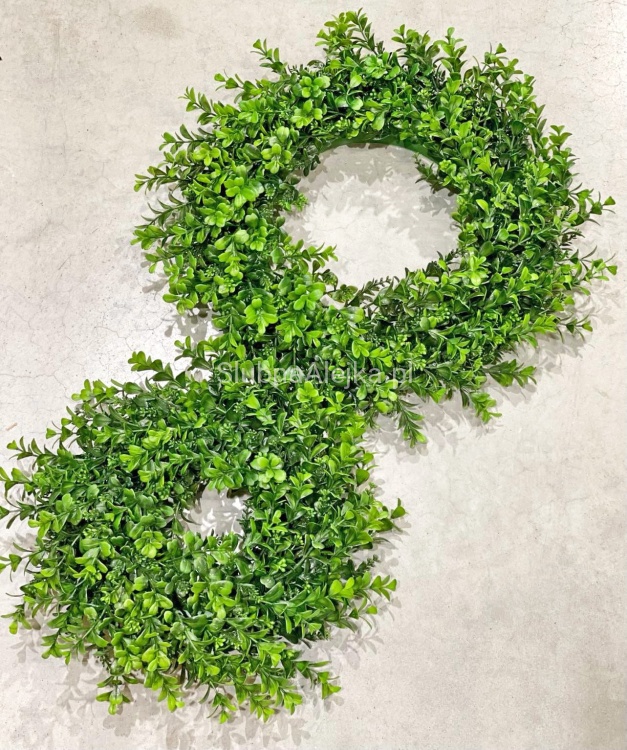 wianek bukszpan zielony 40 cm 1.jpg