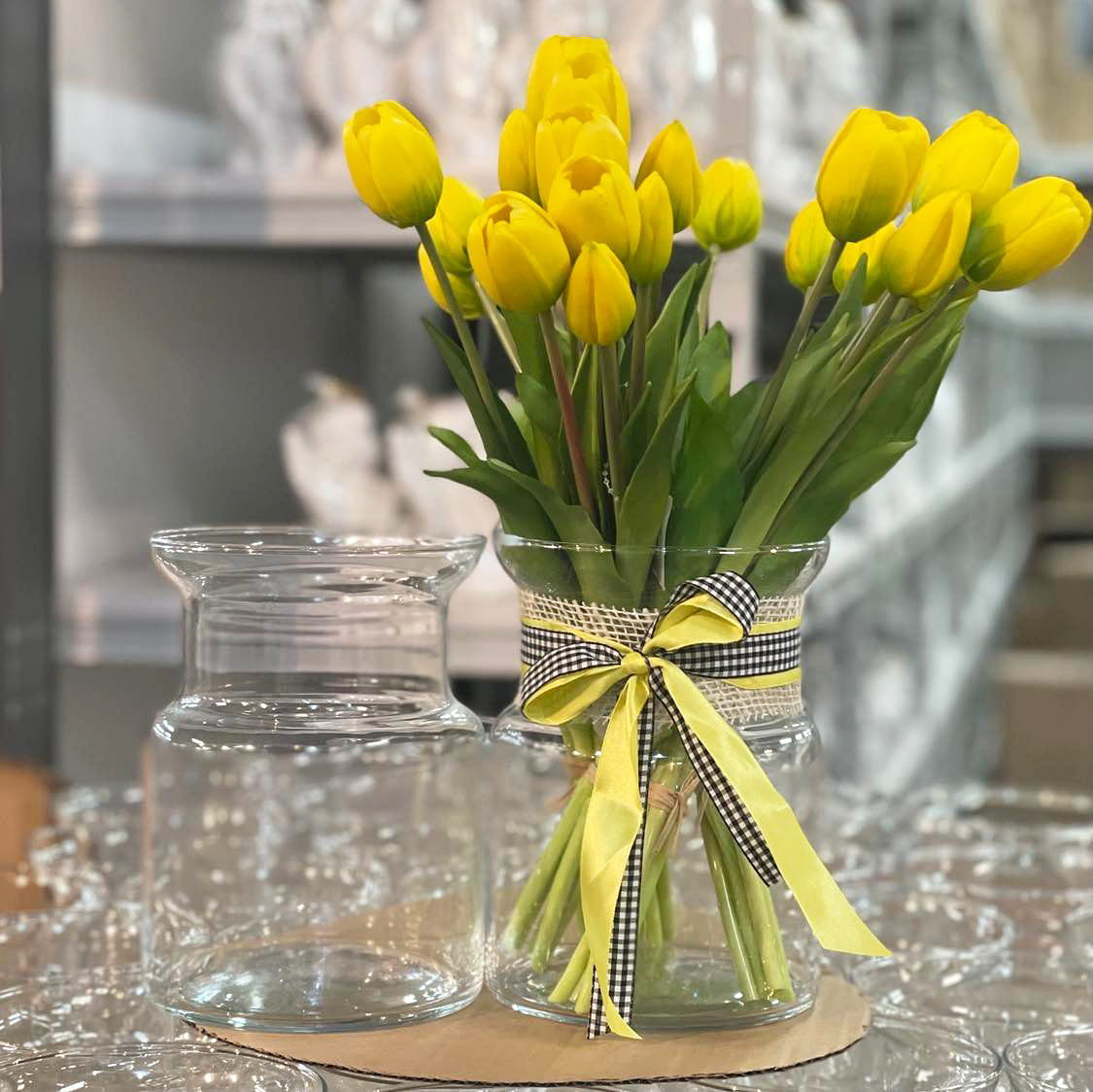 Szklany Słoik na Tulipany Leo 19cm φ14cm
